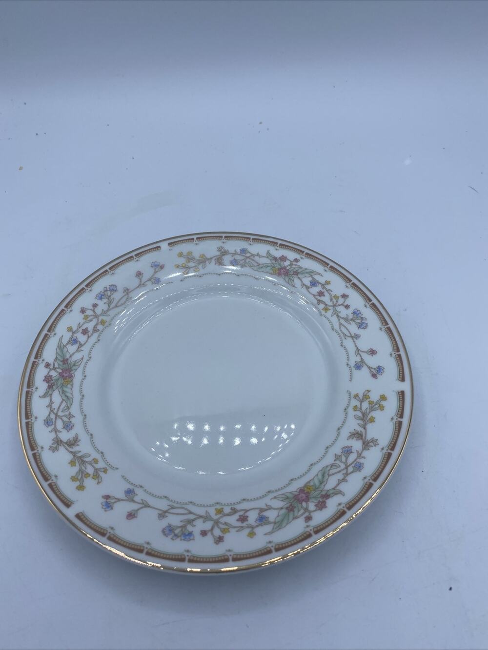 WELLINGTON Porcelain 6” DESSERT or BREAD PLATE Made in China